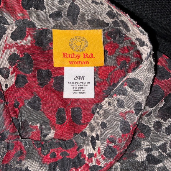 Ruby Rd. Multicolor Abstract Button Down Shirt - Picture 3 of 3